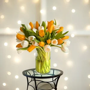 Yellow tulip bouquet in Ajman