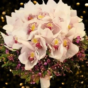 Orchid Charm bouquet in dubai