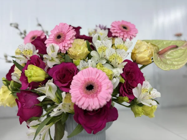 White Lily and Daisy Centerpiece