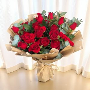 25 Red Roses Bouquet