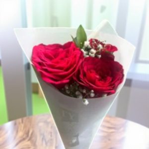 3 Red Rose Bouquet